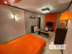 1-к квартира, посуточно, 39м2, 8/10 этаж
