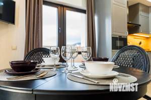 1-к квартира, посуточно, 53м2, 1/1 этаж