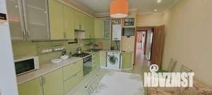 2-к квартира, посуточно, 75м2, 2/5 этаж