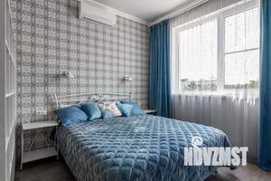 1-к квартира, посуточно, 50м2, 3/5 этаж