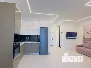 1-к квартира, посуточно, 50м2, 8/10 этаж