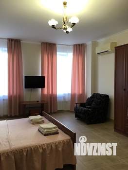 3-к квартира, посуточно, 108м2, 1/5 этаж