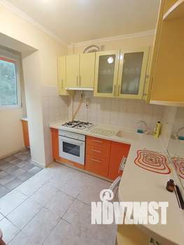 2-к квартира, посуточно, 40м2, 3/5 этаж