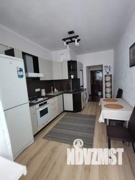 1-к квартира, посуточно, 40м2, 4/10 этаж