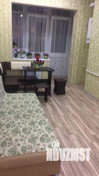 1-к квартира, посуточно, 42м2, 3/9 этаж