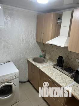 Студия квартира, посуточно, 18м2, 1/1 этаж