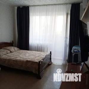 1-к квартира, посуточно, 36м2, 4/9 этаж