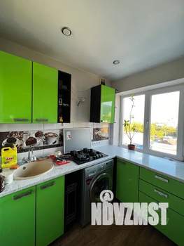 4-к квартира, посуточно, 61м2, 5/5 этаж