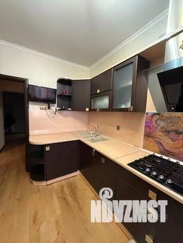 1-к квартира, посуточно, 50м2, 4/4 этаж