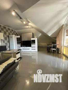 Студия квартира, посуточно, 50м2, 4/4 этаж