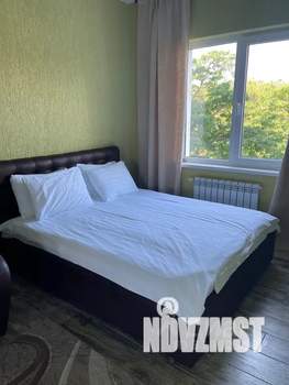 Студия квартира, посуточно, 40м2, 3/10 этаж