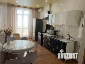 1-к квартира, посуточно, 52м2, 1/10 этаж