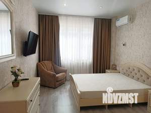 1-к квартира, посуточно, 52м2, 1/6 этаж