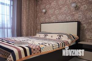 1-к квартира, посуточно, 43м2, 3/3 этаж