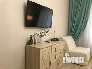 1-к квартира, посуточно, 42м2, 1/7 этаж