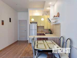 1-к квартира, посуточно, 52м2, 1/1 этаж