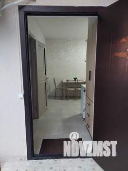 Студия квартира, посуточно, 40м2, 1/1 этаж