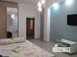 1-к квартира, посуточно, 54м2, 2/6 этаж