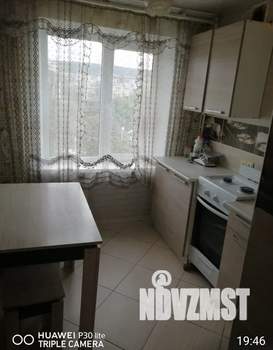 1-к квартира, посуточно, 38м2, 4/5 этаж