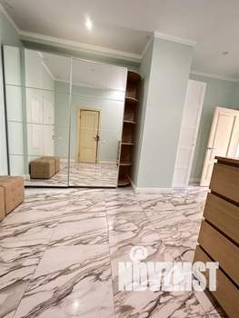 1-к квартира, посуточно, 61м2, 2/5 этаж