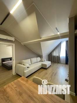 1-к квартира, посуточно, 56м2, 8/8 этаж