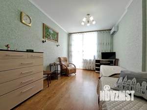 1-к квартира, посуточно, 50м2, 6/10 этаж