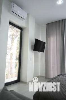 Студия квартира, посуточно, 40м2, 2/3 этаж