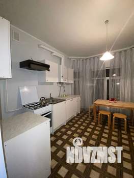 1-к квартира, посуточно, 50м2, 2/3 этаж