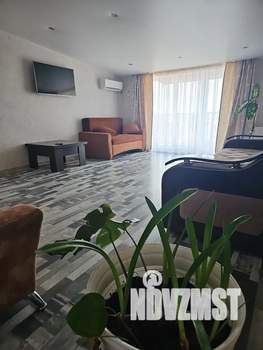 3-к квартира, посуточно, 103м2, 4/4 этаж
