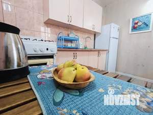 2-к квартира, посуточно, 60м2, 1/2 этаж