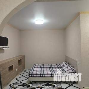 Студия квартира, посуточно, 30м2, 1/3 этаж