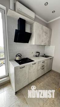 1-к квартира, посуточно, 38м2, 4/8 этаж