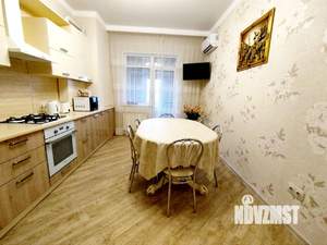 1-к квартира, посуточно, 52м2, 10/12 этаж