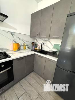 1-к квартира, посуточно, 42м2, 2/5 этаж
