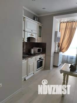 1-к квартира, посуточно, 50м2, 5/8 этаж
