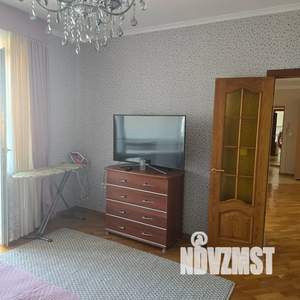 1-к квартира, посуточно, 60м2, 5/7 этаж