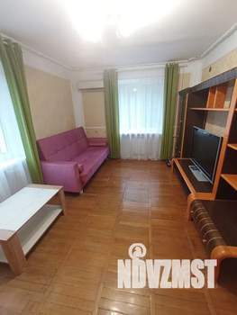 2-к квартира, посуточно, 40м2, 3/5 этаж