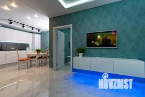 1-к квартира, посуточно, 52м2, 1/3 этаж