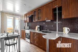 1-к квартира, посуточно, 48м2, 7/10 этаж
