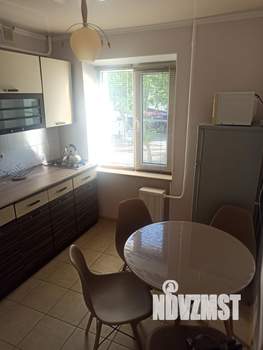 2-к квартира, посуточно, 44м2, 2/5 этаж