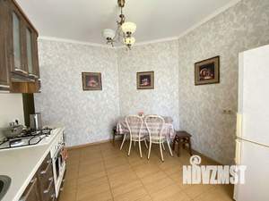 1-к квартира, посуточно, 35м2, 1/1 этаж