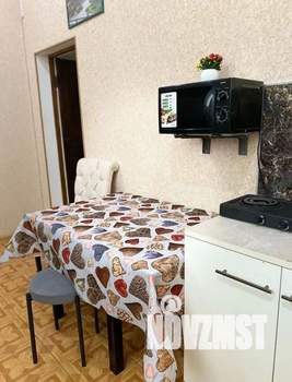 1-к квартира, посуточно, 50м2, 1/6 этаж