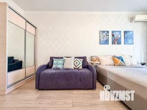 1-к квартира, посуточно, 37м2, 4/8 этаж