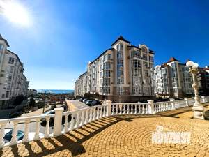 Студия квартира, посуточно, 33м2, 1/6 этаж