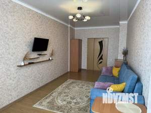 1-к квартира, посуточно, 50м2, 1/1 этаж