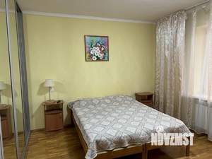 1-к квартира, посуточно, 50м2, 2/5 этаж