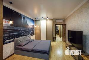 1-к квартира, на длительный срок, 50м2, 1/8 этаж