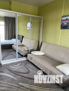 Студия квартира, посуточно, 36м2, 5/10 этаж