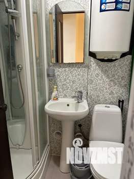 1-к квартира, посуточно, 36м2, 2/9 этаж