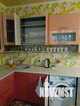 1-к квартира, посуточно, 38м2, 2/3 этаж
